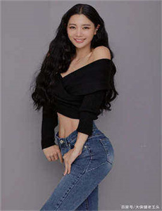 差差差很疼的30分钟无掩盖视频,全班都是YIN荡女同学